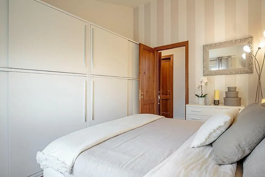 Apartment J-Home Lucca Italy